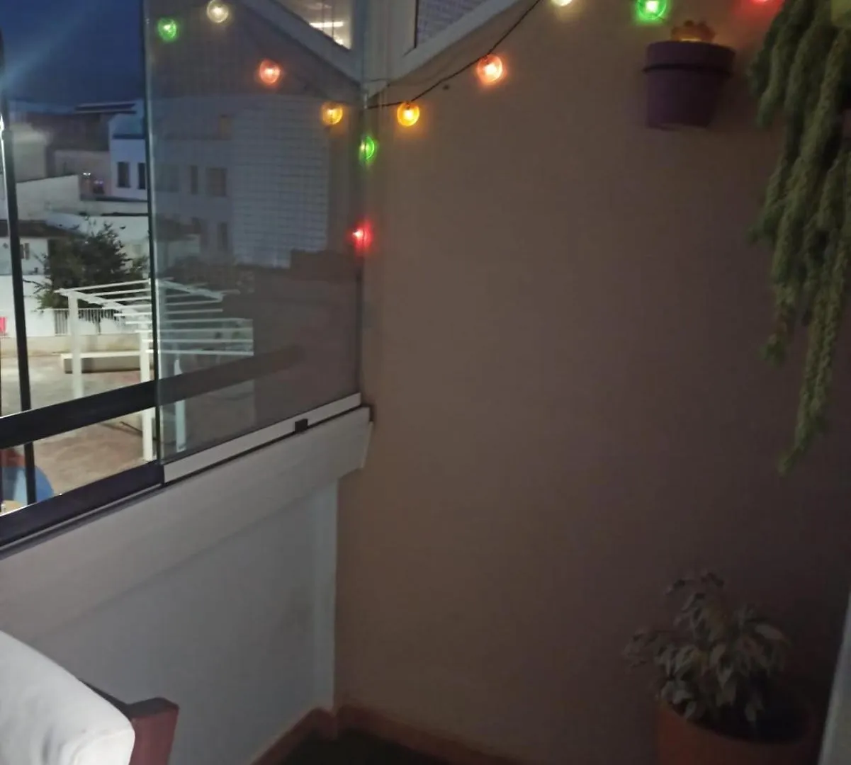 شقة Apartamento Nuevo Con Parking Y Piscina Gratis فوينخيرولا