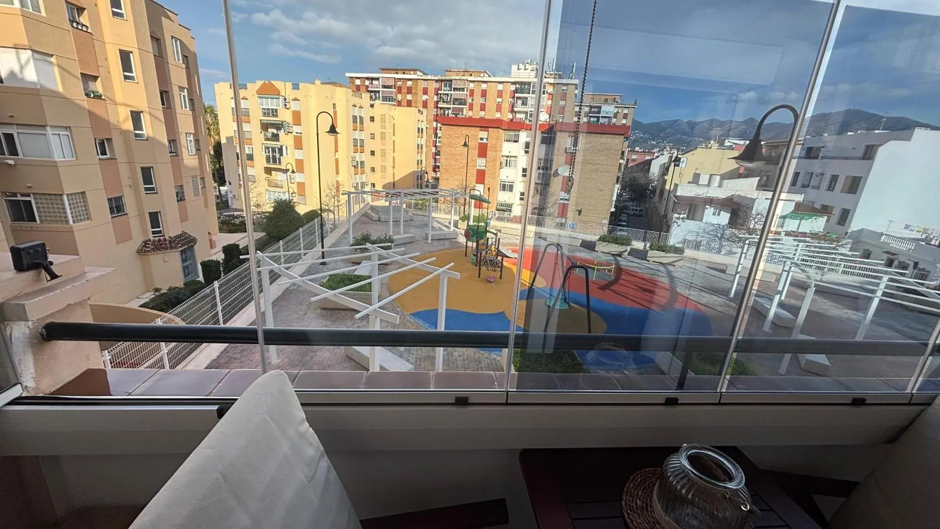 Apartamento Nuevo Con Parking Y Piscina Gratis فوينخيرولا 0*,  إسبانيا