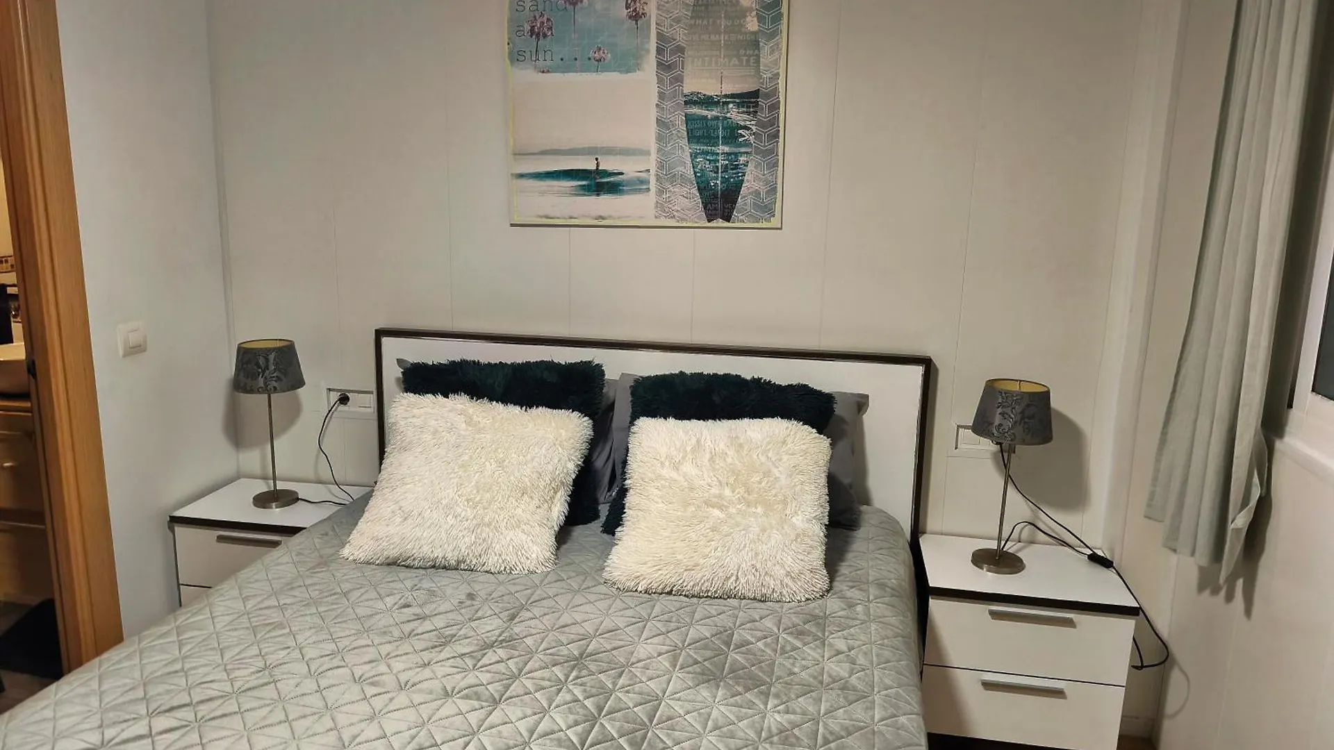 Apartamento Nuevo Con Parking Y Piscina Gratis فوينخيرولا 0*,  إسبانيا