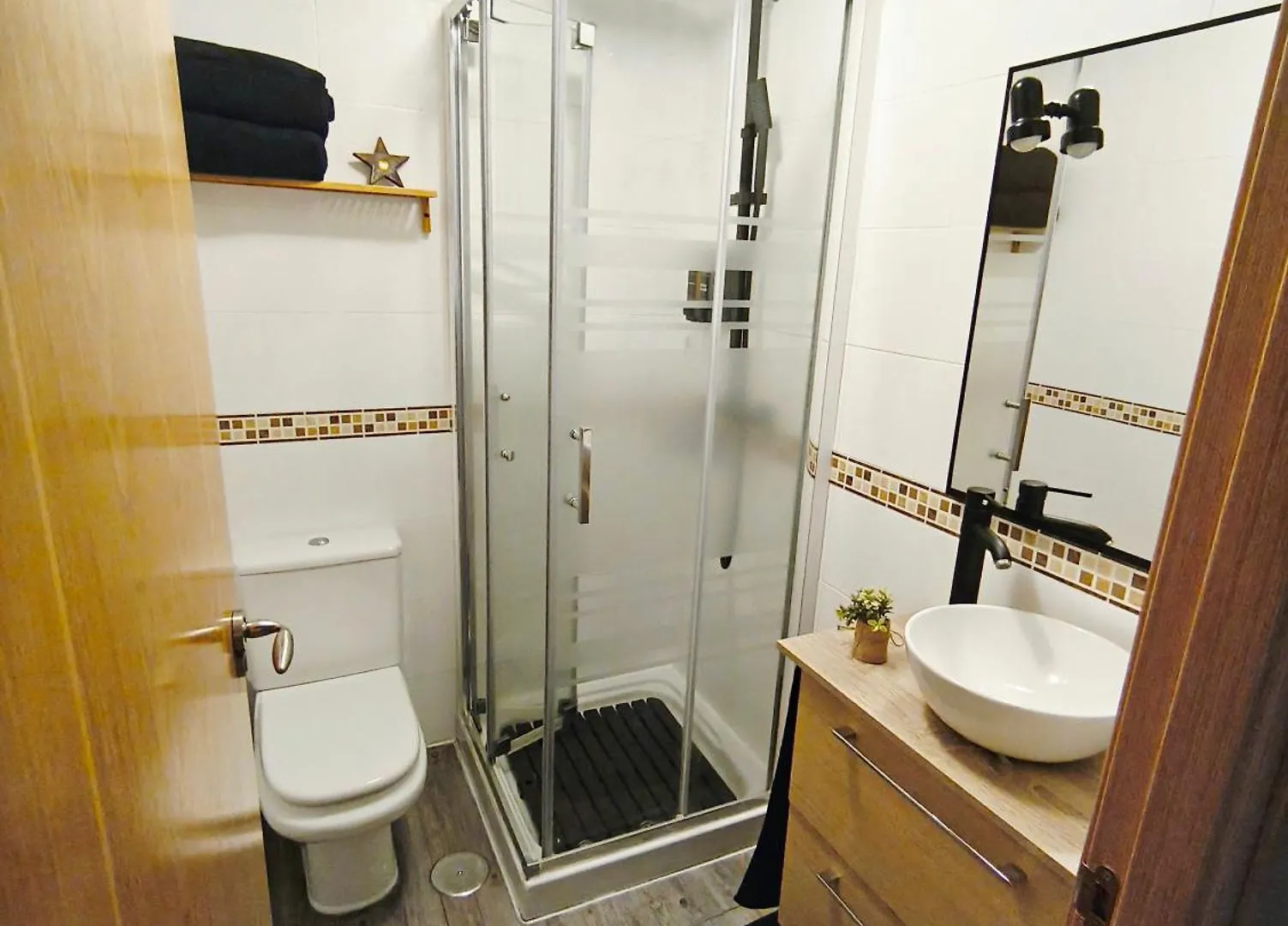 Apartamento Nuevo Con Parking Y Piscina Gratis Fuengirola